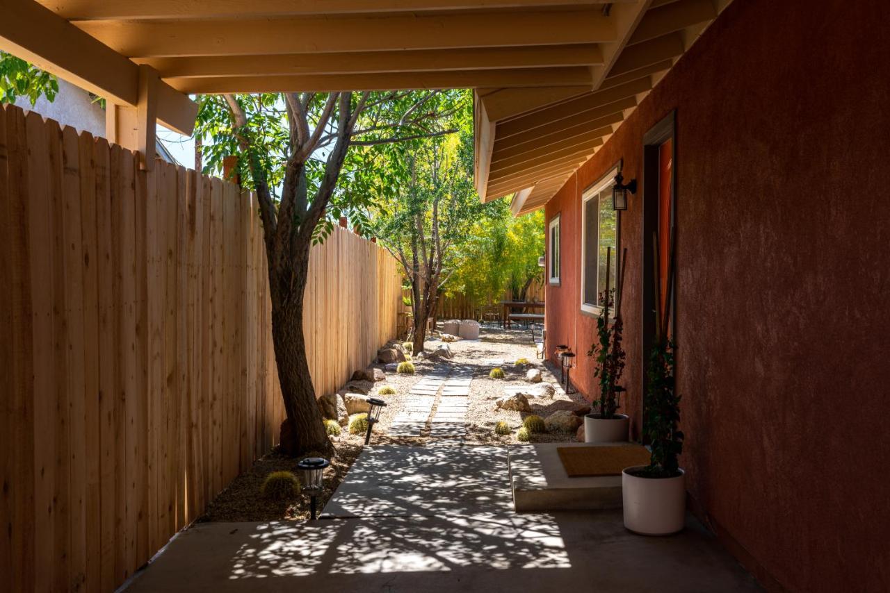 Red Rock - Desert Feel - Game Room Joshua Tree Exterior photo